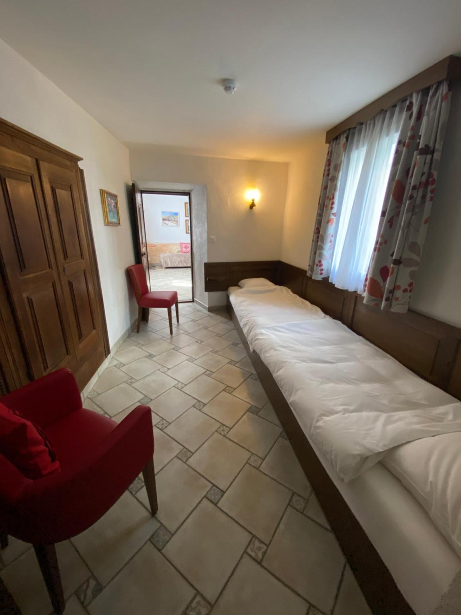 Hotel Antico Интраня Екстериор снимка