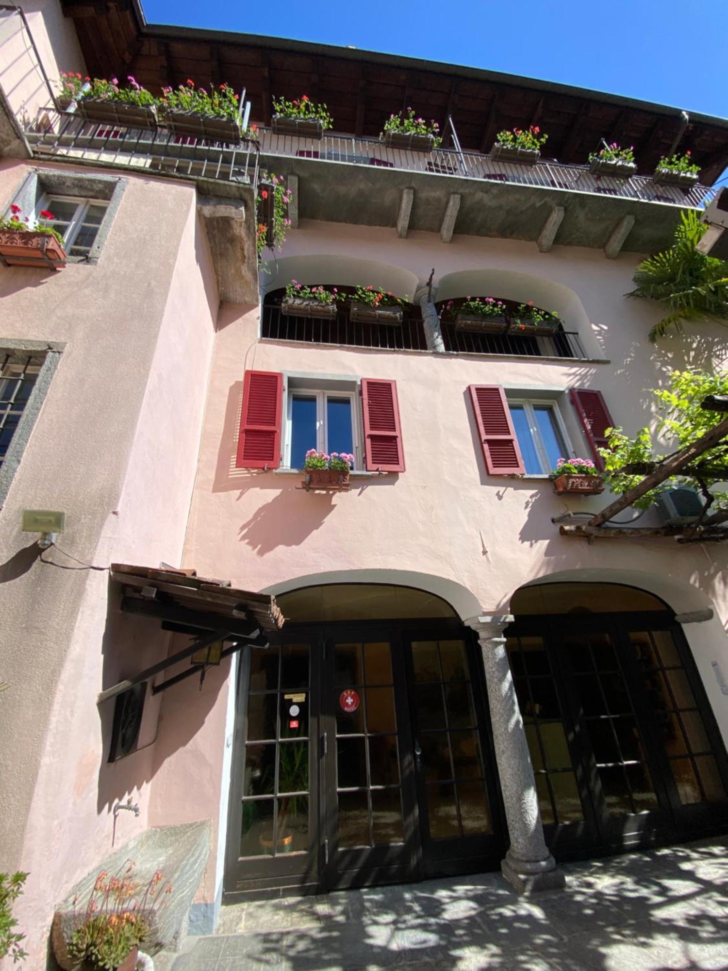 Hotel Antico Интраня Екстериор снимка